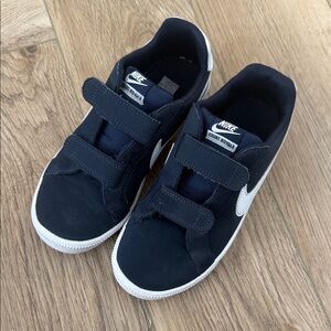 Nike Kids Sneakers - Navy Blue and White